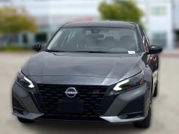 Nissan Altima SR FWD 2026