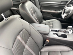 Nissan Altima SR FWD 2026