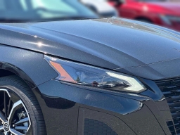 Nissan Altima SR FWD 2026