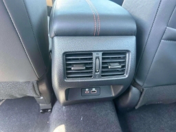 Nissan Altima SR FWD 2026