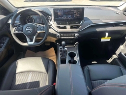 Nissan Altima SR FWD 2026