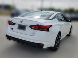 Nissan Altima SR AWD 2026