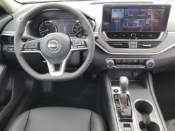 Nissan Altima SR AWD 2026