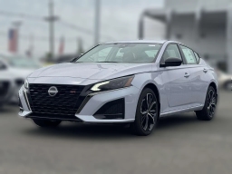 Nissan Altima SR AWD 2025