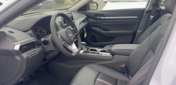 Nissan Altima SR AWD 2025