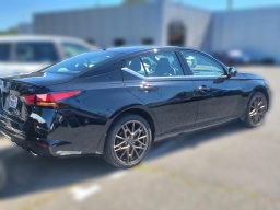 Nissan Altima SR AWD 2025