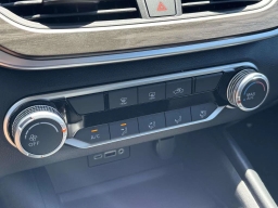 Nissan Altima SV FWD 2026