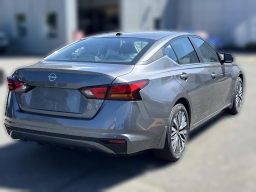 Nissan Altima SV FWD 2026
