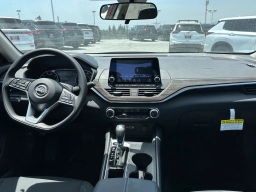 Nissan Altima SV FWD 2026