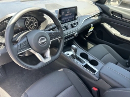 Nissan Altima SV FWD 2026