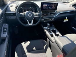 Nissan Altima SV FWD 2026