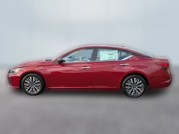 Nissan Altima SV FWD 2025