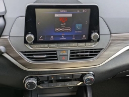 Nissan Altima SV FWD 2025