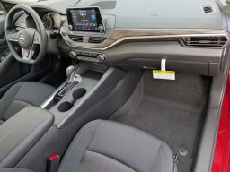 Nissan Altima SV FWD 2025