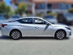 Nissan Altima SV FWD 2026
