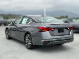 Nissan Altima SV FWD 2026