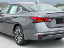 Nissan Altima SV FWD 2026