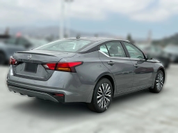 Nissan Altima SV FWD 2026
