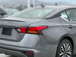 Nissan Altima SV FWD 2026