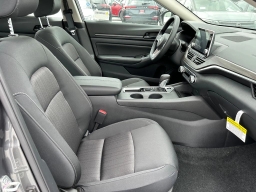 Nissan Altima SV FWD 2026