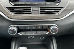 Nissan Altima SV FWD 2026