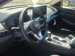 Nissan Altima SV AWD 2026