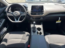 Nissan Altima SV AWD 2026