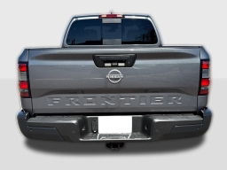 Nissan Frontier S King Cab 4x2 2026