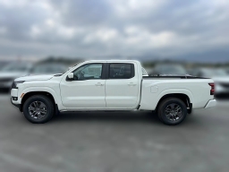 Nissan Frontier SV Crew Cab 4x2 2025