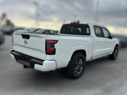 Nissan Frontier SV Crew Cab 4x2 2025