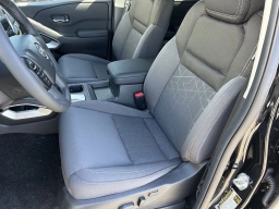 Nissan Frontier SV Crew Cab 4x2 2026