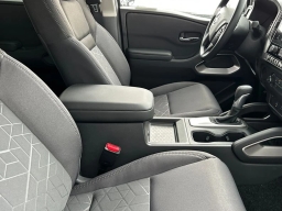 Nissan Frontier SV Crew Cab 4x2 2026