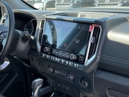 Nissan Frontier SV Crew Cab 4x2 2026