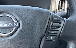 Nissan Frontier SV Crew Cab 4x2 2026