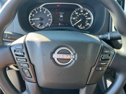 Nissan Frontier SV Crew Cab 4x2 2026
