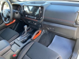 Nissan Frontier PRO-X Crew Cab 4x2 2026