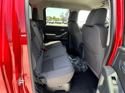 Nissan Frontier SV Crew Cab 4x2 2026