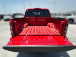 Nissan Frontier SV Crew Cab 4x2 2026