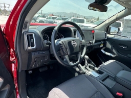 Nissan Frontier SV Crew Cab 4x2 2026