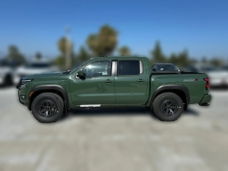 Nissan Frontier PRO-X Crew Cab 4x2 2026