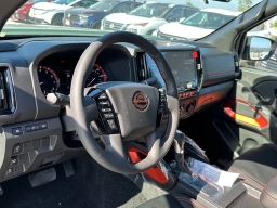 Nissan Frontier PRO-X Crew Cab 4x2 2026