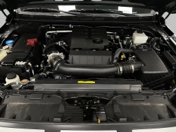 Nissan Frontier PRO-4X Crew Cab 4x4 2026