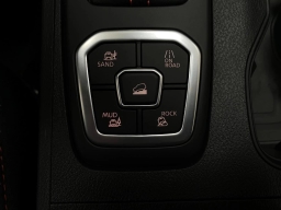 Nissan Frontier PRO-4X Crew Cab 4x4 2026