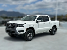 Nissan Frontier SV Crew Cab 4x4 2026