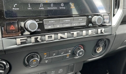 Nissan Frontier SV Crew Cab 4x4 2026