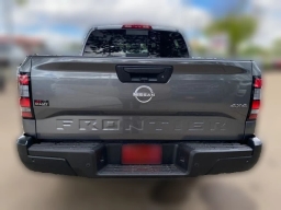Nissan Frontier S Crew Cab 4x4 2026