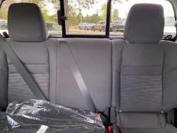 Nissan Frontier S Crew Cab 4x4 2026