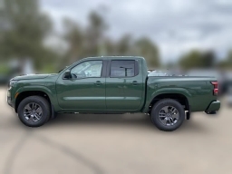 Nissan Frontier SV Crew Cab 4x4 2026