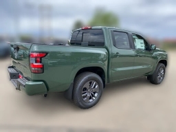 Nissan Frontier SV Crew Cab 4x4 2026