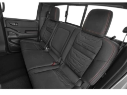 Nissan Frontier PRO-4X Crew Cab 4x4 2026